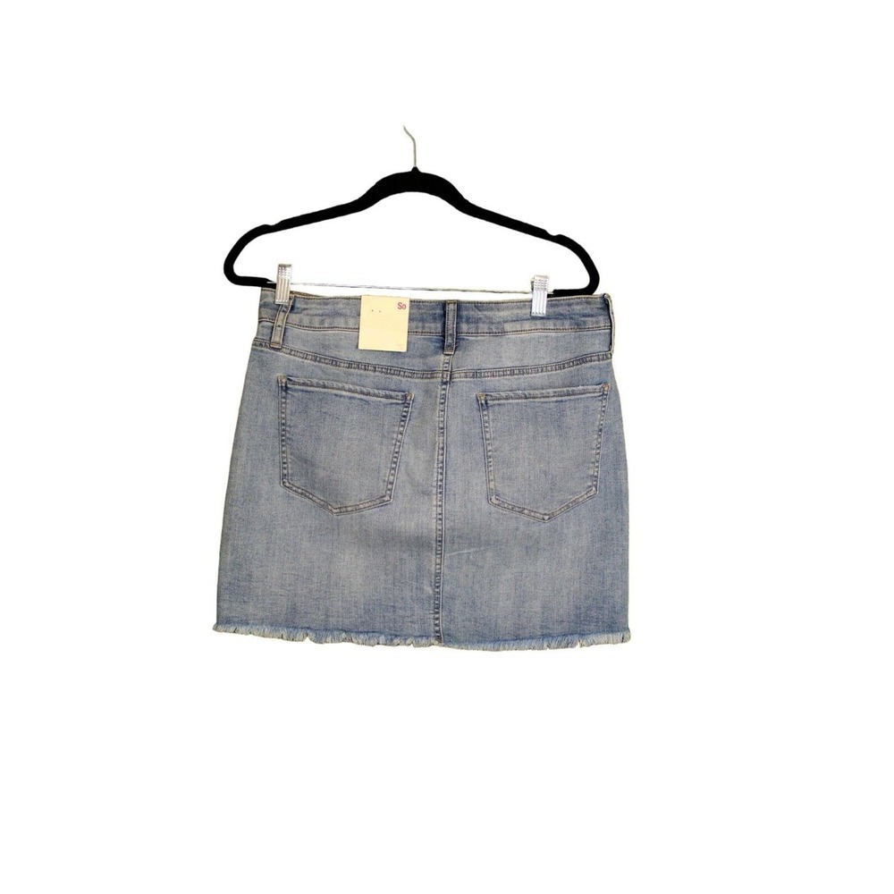 SO Denim Skirt Junior Size 11 Distressed Frayed Bottom Zip Fly NWT - Picture 3 of 8